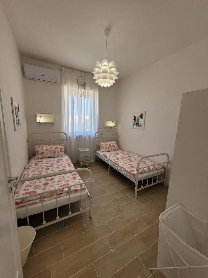 Appartamento Demetrio 50M Mare & Shopping Lido Marini Eksteriør billede